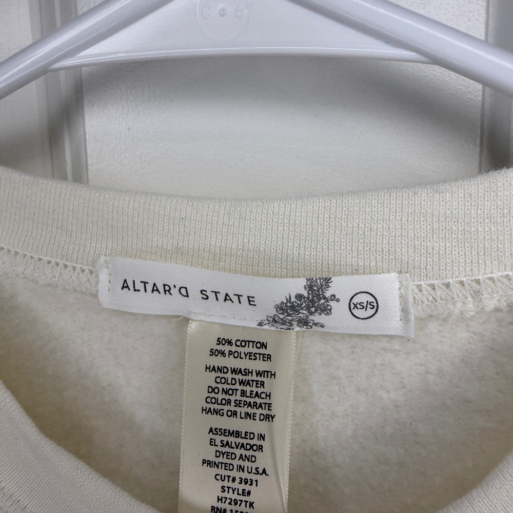 Altar'd State Fall Bucket List Pumpkin Graphic Sweatshirt Cream Size XS/S - Picture 4 of 7
